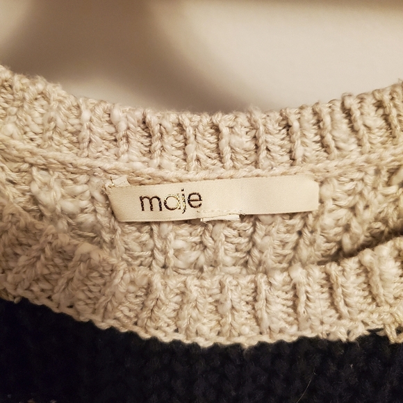 Maje long sleeves knit sweater. Zipper on wrists. Striped. Black and beige. M. - Picture 3 of 9